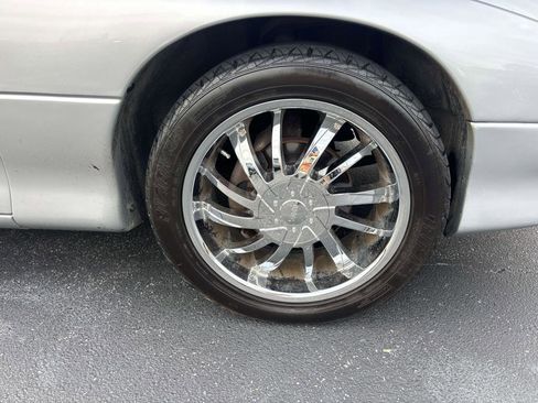 Used 1993 Chevrolet Camaro LT image 20