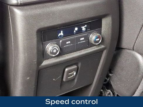 Used 2023 Chevrolet Traverse LT w/ LPO, Floor Liner Package AWD/4WD image 18