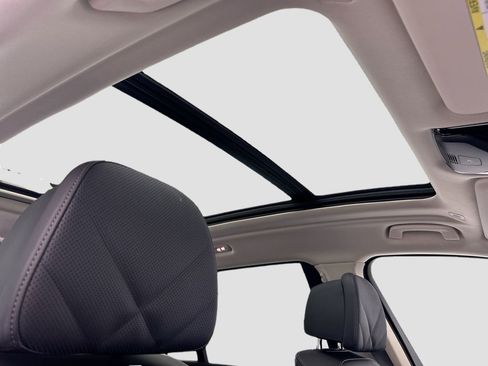 Used 2026 BMW X7 xDrive40i image 17