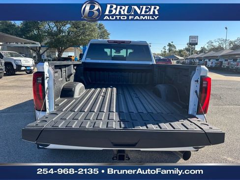 New 2026 GMC Sierra 3500 Denali Ultimate image 7