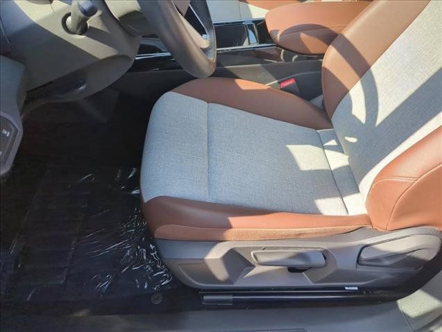 Used 2023 Volkswagen ID.4 2WD image 18