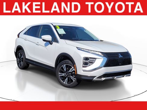 Used 2023 Mitsubishi Eclipse Cross SE image 1