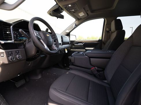 New 2025 Chevrolet Silverado 1500 LT image 12