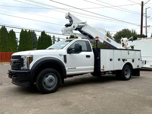 Used 2018 Ford F550 4x4 Regular Cab Super Duty image 1