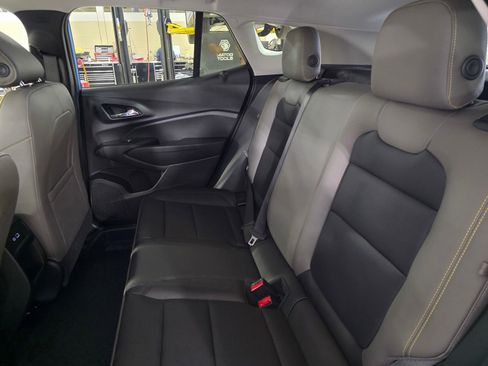 New 2026 Chevrolet Trax ACTIV w/ Sunroof Package image 14