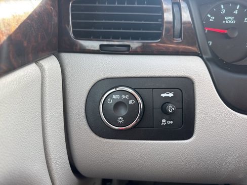 Used 2012 Chevrolet Impala LS image 7