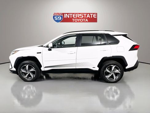 Certified 2024 Toyota RAV4 SE image 4