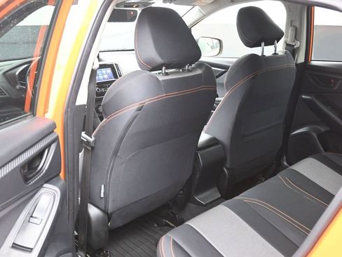 Used 2019 Subaru Crosstrek 2.0i Premium w/ Eyesight System image 13