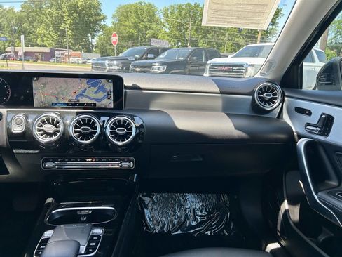Used 2019 Mercedes-Benz A 220 4MATIC w/ Driver Assistance Package image 23