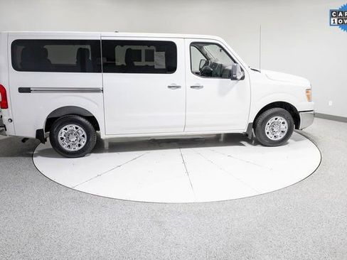 Used 2019 Nissan NV 3500 SV w/ Navigation Package image 27