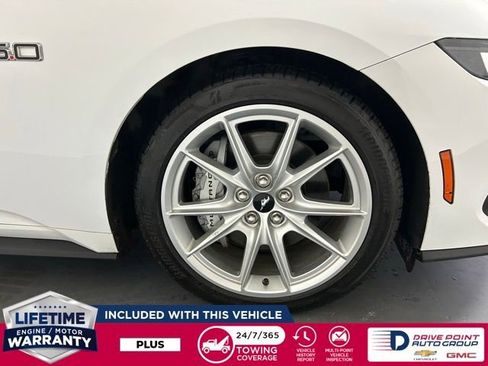 Used 2024 Ford Mustang GT Premium image 9