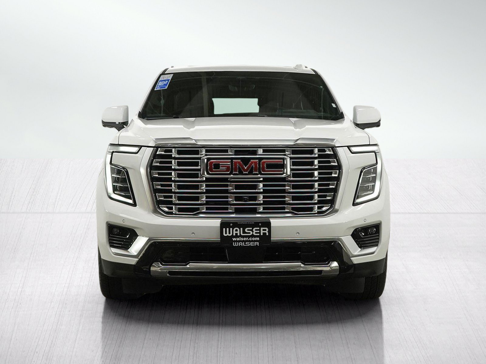 Used 2025 GMC Yukon Denali w/ Denali Reserve Package AWD/4WD image 8