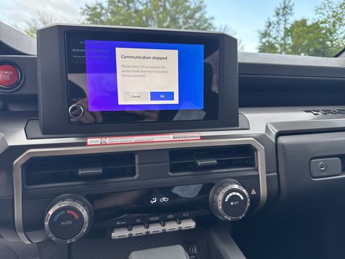 New 2026 Toyota Tacoma TRD Off-Road AWD/4WD image 19