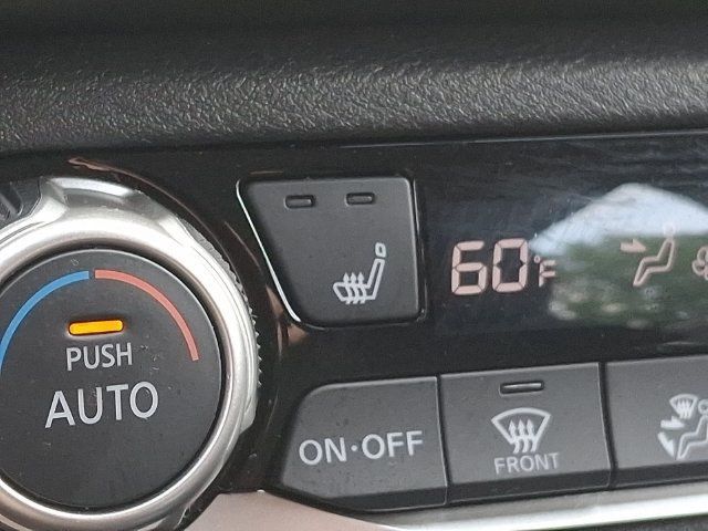 Used 2025 Nissan Versa SR w/ Trunk Package FWD image 26