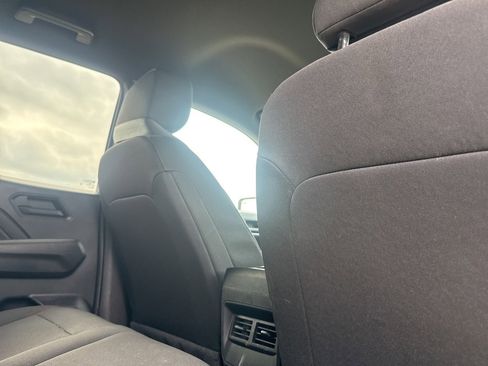 Used 2024 Chevrolet Colorado W/T w/ Safety Package image 29