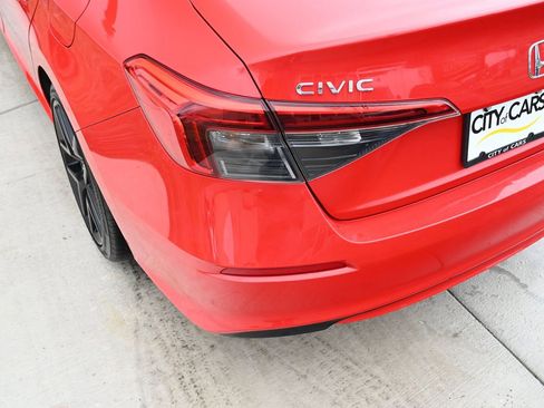 Used 2023 Honda Civic Sport image 14