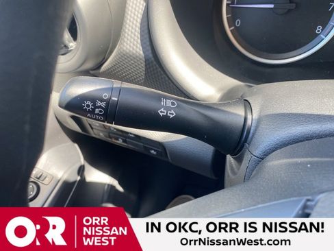 New 2025 Nissan Kicks Play S image 27