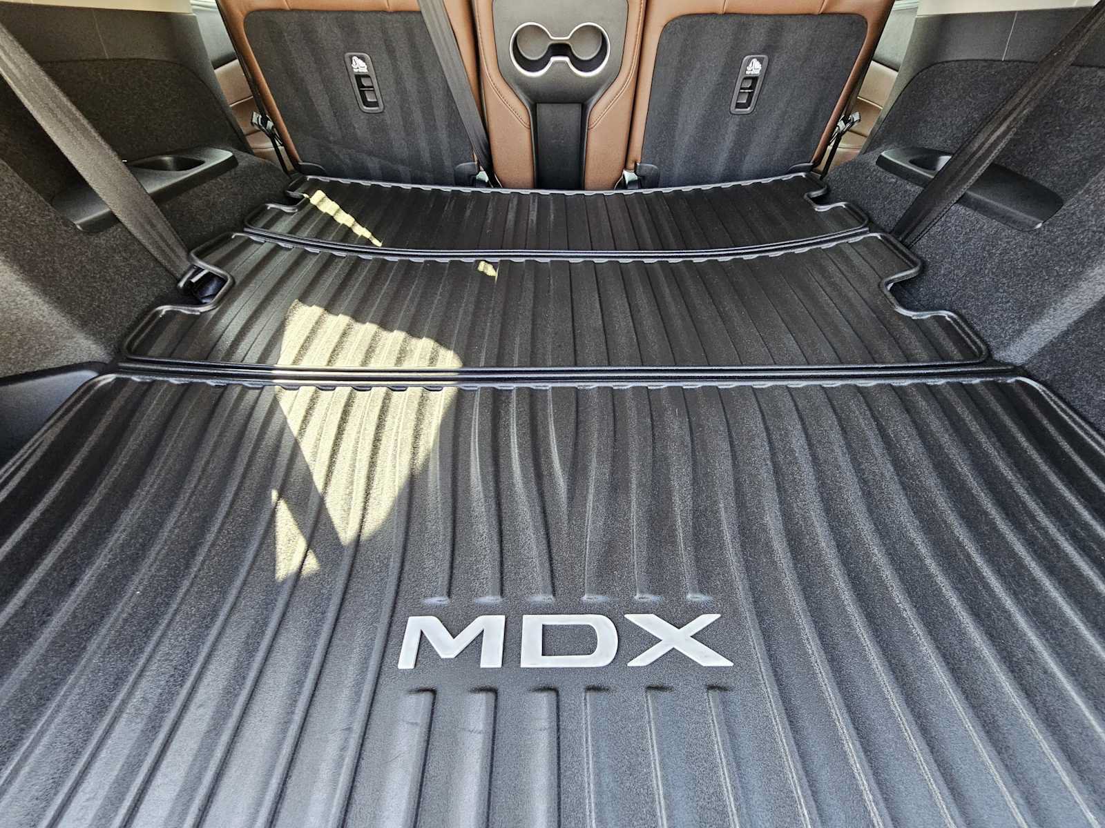 Used 2025 Acura MDX w/ Technology Package FWD image 33