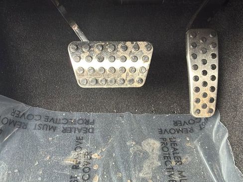 Used 2023 Dodge Challenger GT w/ Plus Package image 22