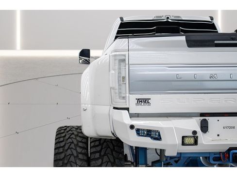 Used 2019 Ford F350 Limited AWD/4WD image 35
