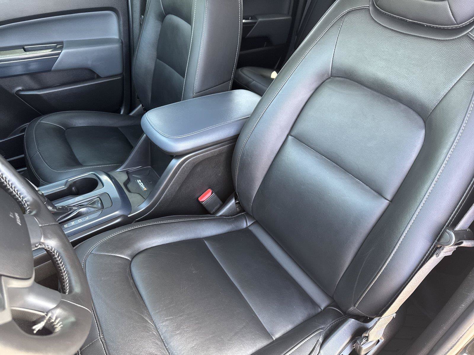 Used 2021 Chevrolet Colorado Z71 AWD/4WD image 11