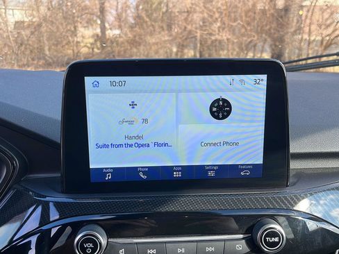 Used 2024 Ford Escape ST-Line image 17