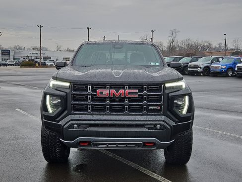 Certified 2024 GMC Canyon AT4 w/ AT4 Premium Package image 2
