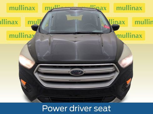 Used 2017 Ford Escape SE FWD image 14