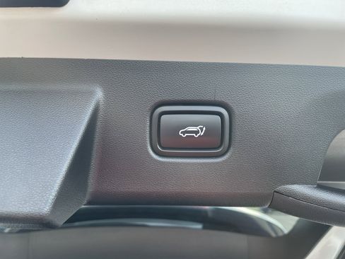 Used 2024 Hyundai Tucson Limited FWD image 10