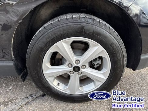 Certified 2024 Ford Edge SE image 11