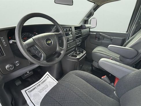 Used 2024 Chevrolet Express 2500 w/ Driver Convenience Package image 18