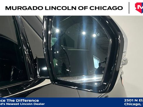 Used 2022 Lincoln Navigator Black Label AWD/4WD image 11