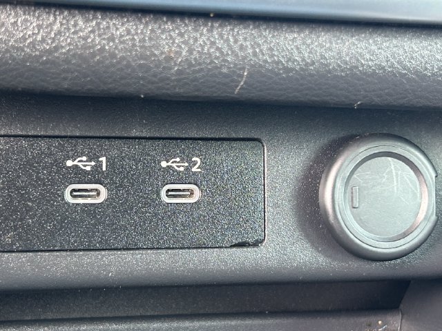 Used 2025 Nissan Rogue SV AWD/4WD image 15