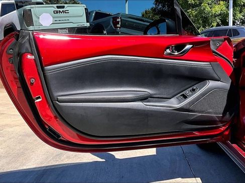 Used 2023 MAZDA MX-5 Miata Grand Touring RWD image 24