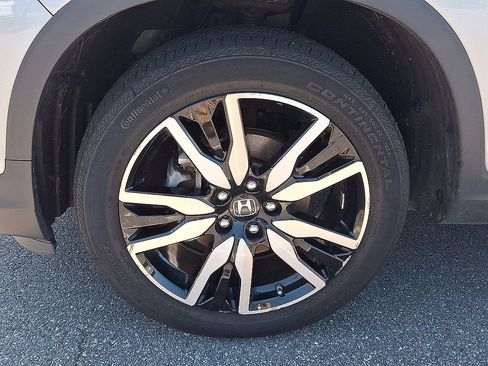 Used 2019 Honda Pilot Touring image 33