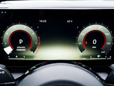 New 2026 Nissan Kicks SR image 17