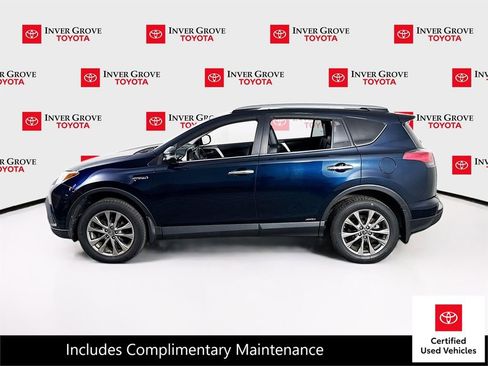 Certified 2017 Toyota RAV4 Limited w/ Advanced Technology Package image 8
