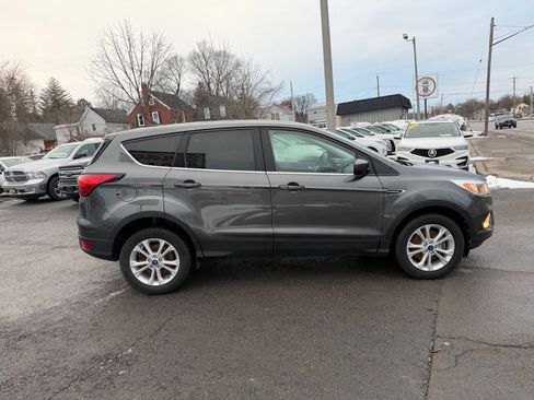 Used 2019 Ford Escape SE AWD/4WD image 6