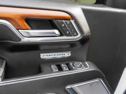 Used 2023 GMC Sierra 1500 Denali w/ Denali Reserve Package image 29