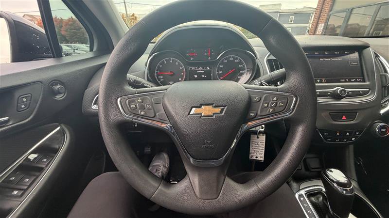 Used 2019 Chevrolet Cruze LS w/ LS Convenience Package FWD image 27