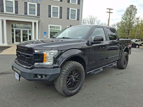 Used 2019 Ford F150 Lariat image 1