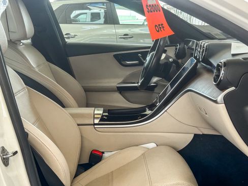 Used 2023 Mercedes-Benz C 300 Sedan image 16