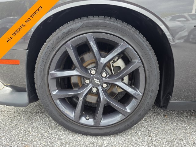 Used 2023 Dodge Challenger R/T w/ Blacktop Package RWD image 30