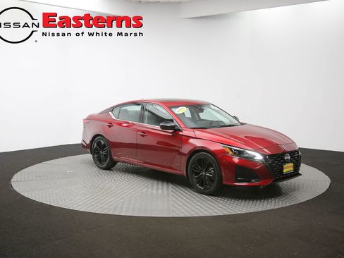 Used 2023 Nissan Altima 2.5 SR w/ SR Premium Package image 58
