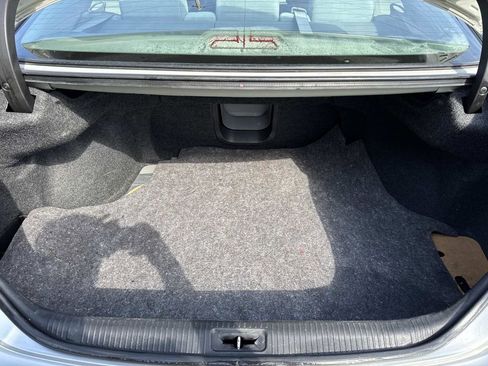 Used 2006 Toyota Avalon image 9