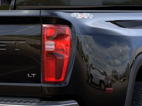 New 2026 Chevrolet Silverado 3500 LT w/ All Star Edition AWD/4WD image 11
