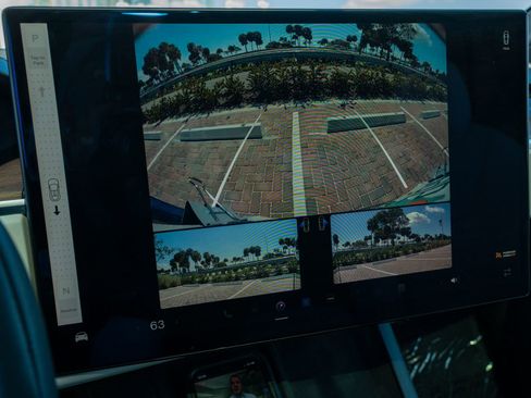 Used 2022 Tesla Model X Long Range image 28