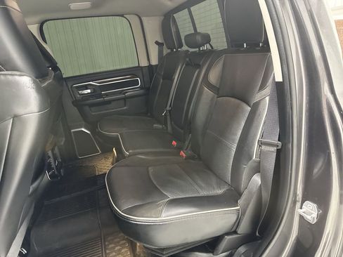 Used 2023 RAM 4500 Laramie AWD/4WD image 26