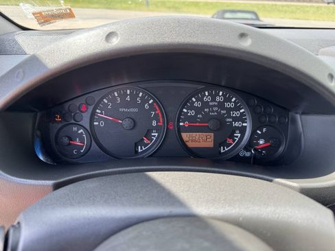 Used 2007 Nissan Frontier SE w/ SE Value Truck Pkg RWD image 17