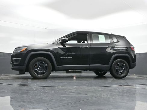 Used 2018 Jeep Compass Sport image 27
